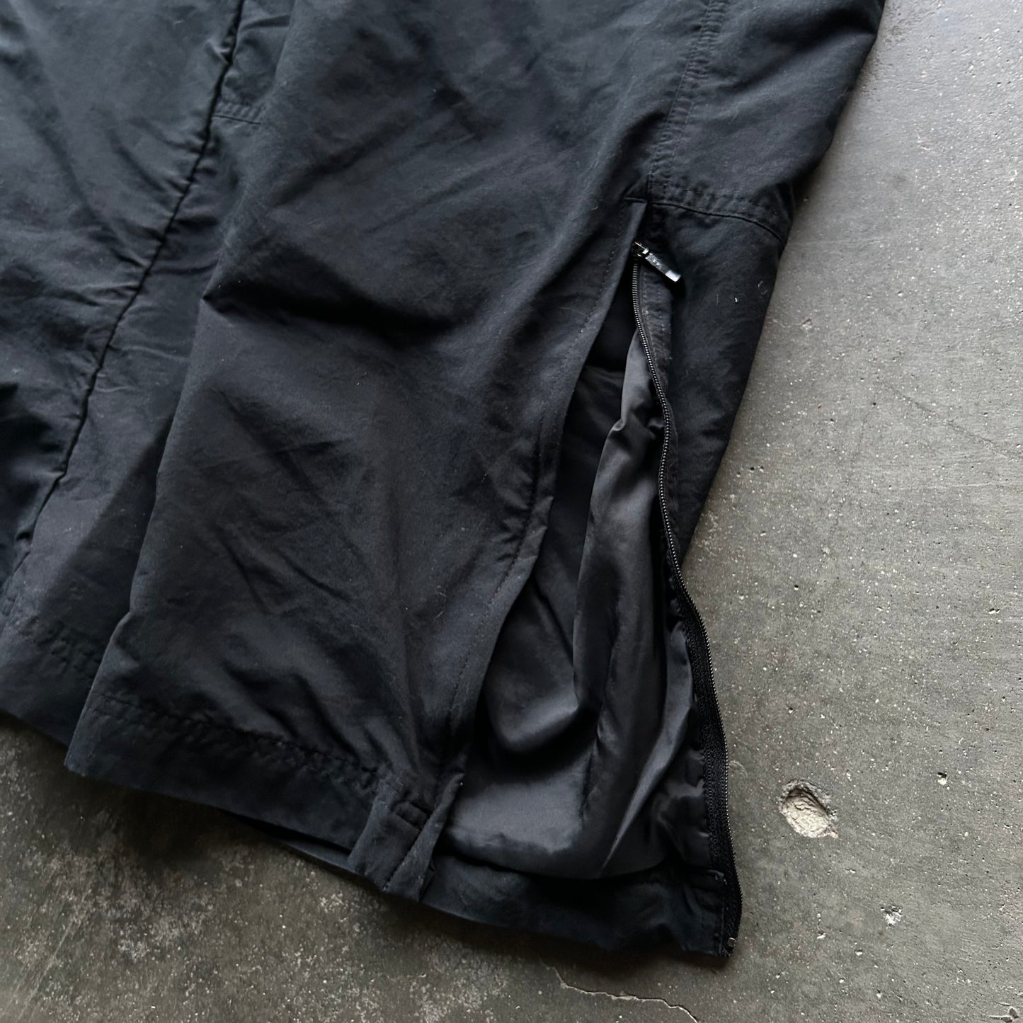 Nike Essential Track Pants - S